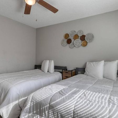 Stylish Haven New Walk To The Ocean Smart Tvs Wifi Apartment Миртъл Бийч Екстериор снимка